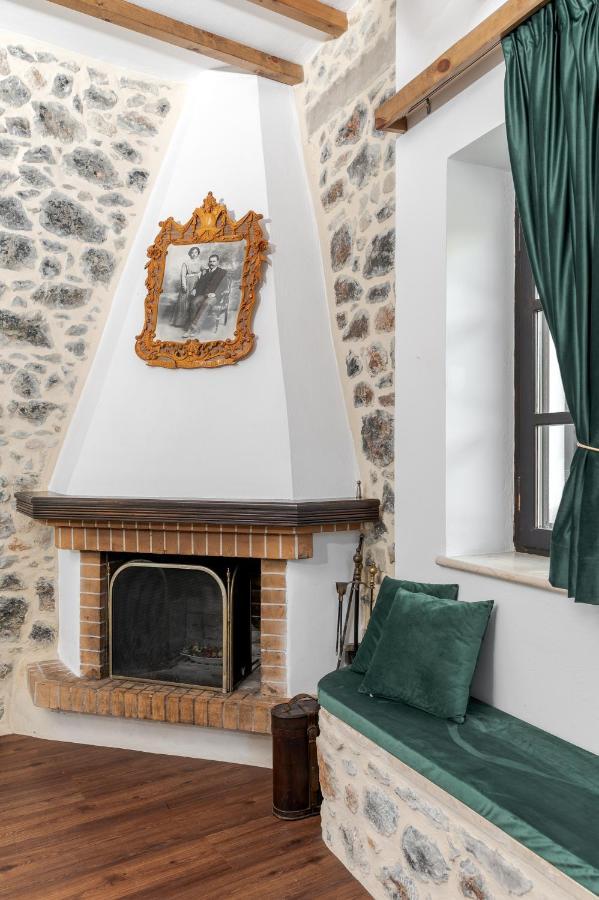 Villa Erini Elia  Eksteriør billede